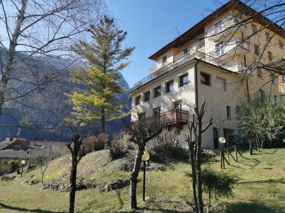 Hotel Miramonti Мольвено Экстерьер фото